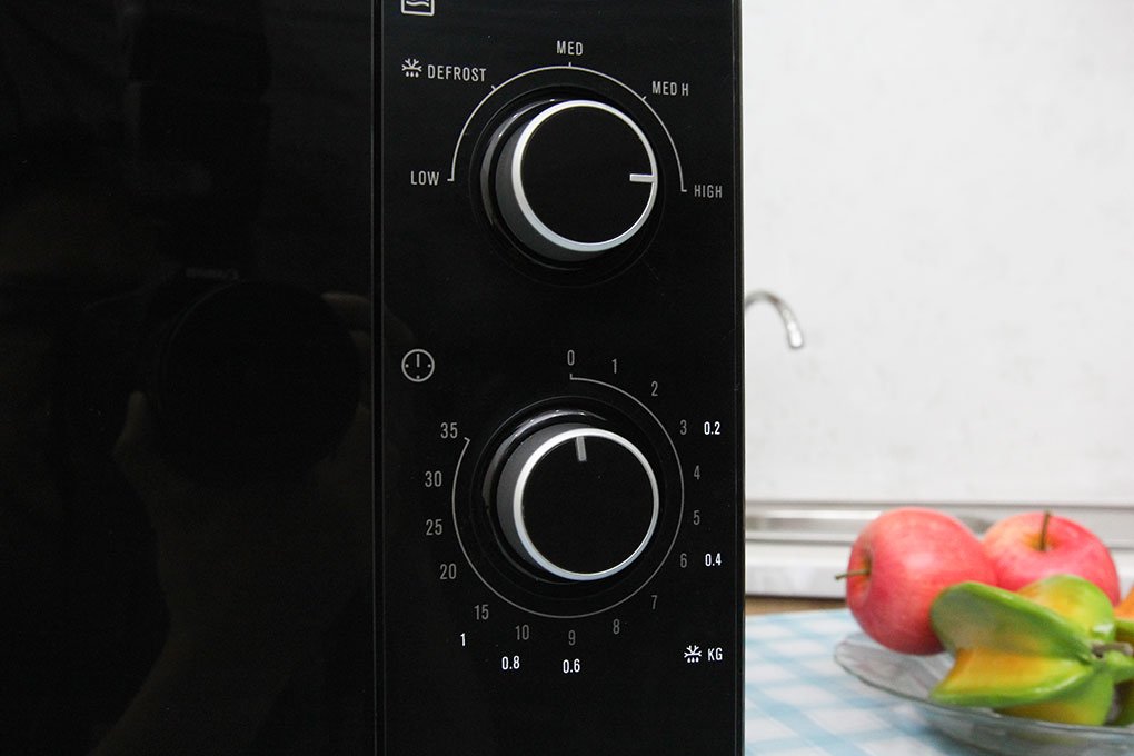 Lò vi sóng Electrolux 23L EMM2308X