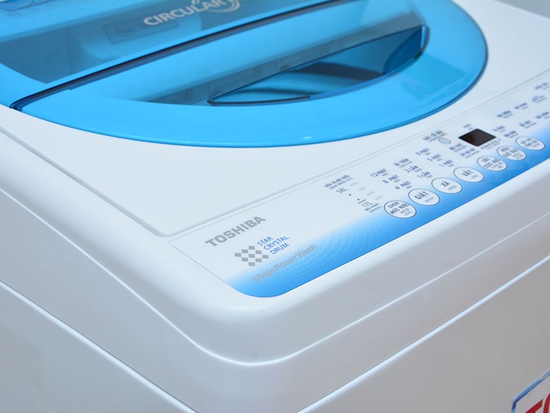 Máy giặt 8.2 Kg Toshiba E920LV(WB) lồng đứng