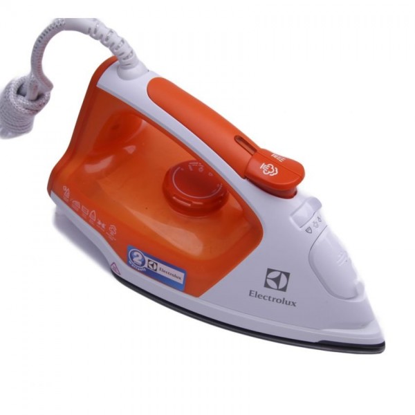 Bàn là hơi nước Electrolux ESI5113
