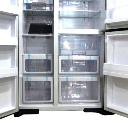 TỦ LẠNH 3 cánh SBS HITACHI R-M700PGV2 (GBK) - 600 Lít (Đen)