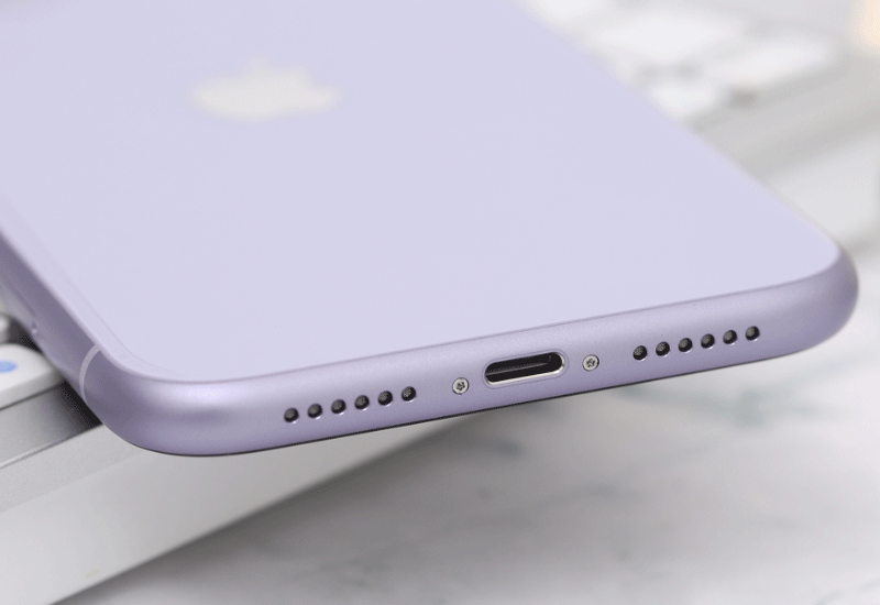 Apple iphone 11 128G Purple