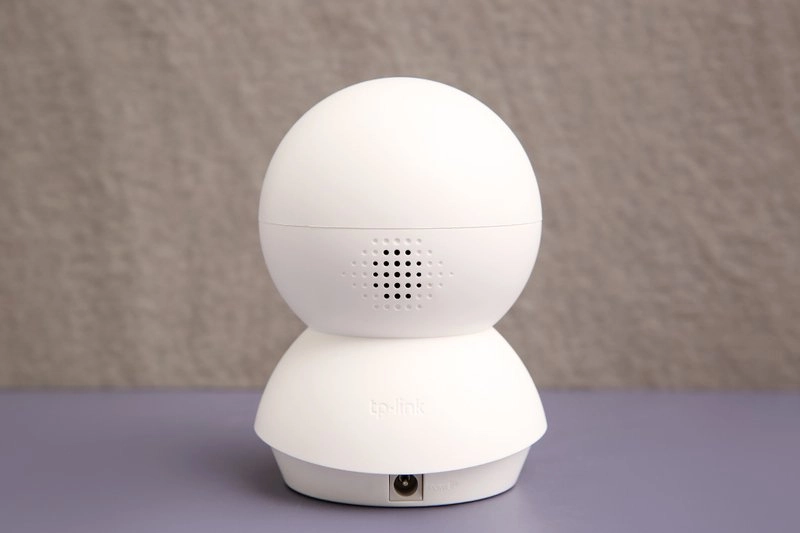 Camera TPLink Tapo C200 (2MP, đàm thoại, quay quét)
