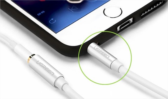 Cáp Audio 3.5mm âm dương dài 1m Ugreen UG-10774
