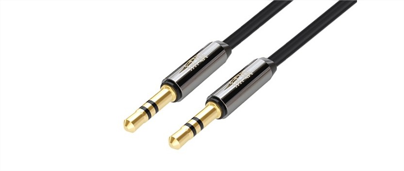 Cáp Audio 3.5mm dây tròn 1M Ugreen UG-10733 mạ vàng 24K