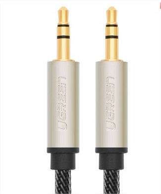 Cáp Audio AUX 3,5mm trên ô tô dài 5m Ugreen UG-10606