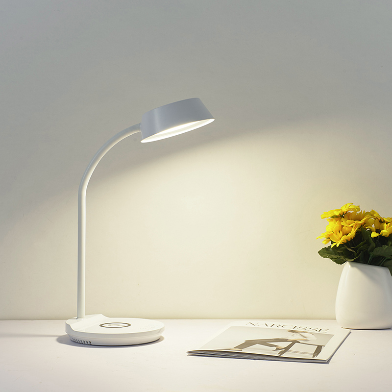 Đèn chống cận tích hợp sạc không dây Roler RL-D1112W