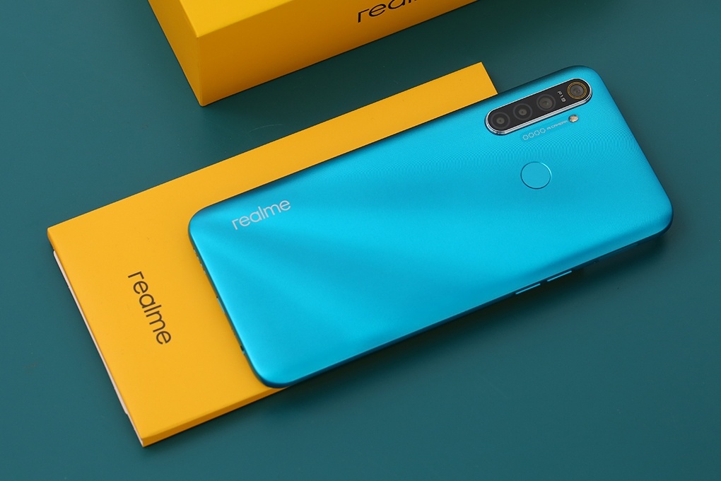 Điện Thoại Realme 5i (4+64Gb) - RMX2032 Xanh nước biển