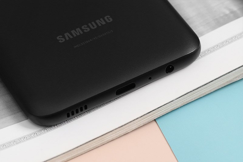 Điện thoại Samsung Galaxy A02s-A025F Black