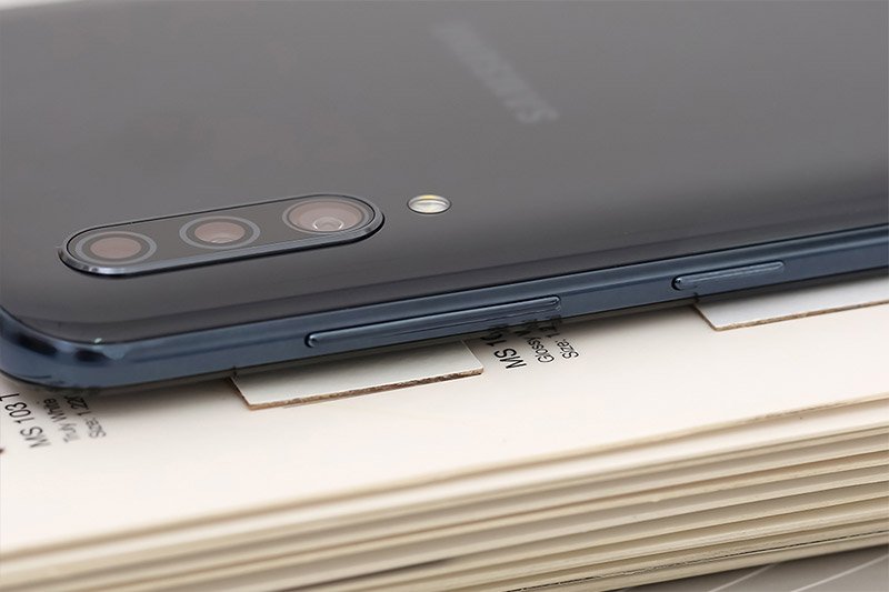 Điện thoại Samsung Galaxy A30s 64G SM-A307 Black (DM)