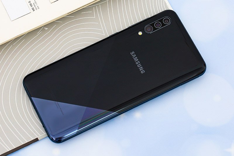 Điện thoại Samsung Galaxy A30s 64G SM-A307 Black (DM)