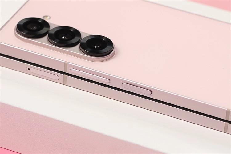 Điện thoại Samsung Galaxy Z Fold6 (12GB+256G) F956B Hồng