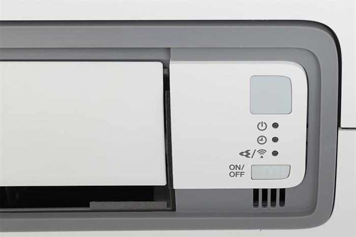 Điều hòa Daikin 1 Chiều Inverter 24.200Btu/3Hp FTKF71ZVMV