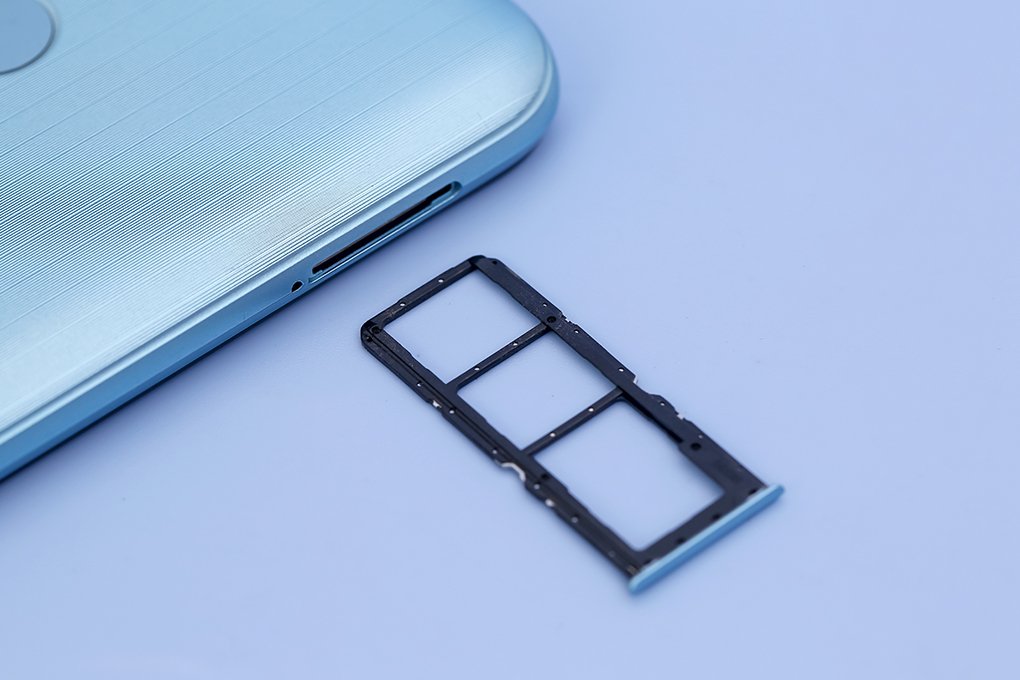 Điện thoại Realme RMX3269 - Realme C25Y (4-128) Xanh