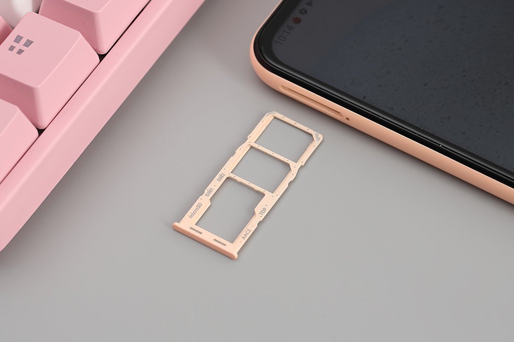 Điện thoại Samsung Galaxy A13 (4G+128G) A135F Cam
