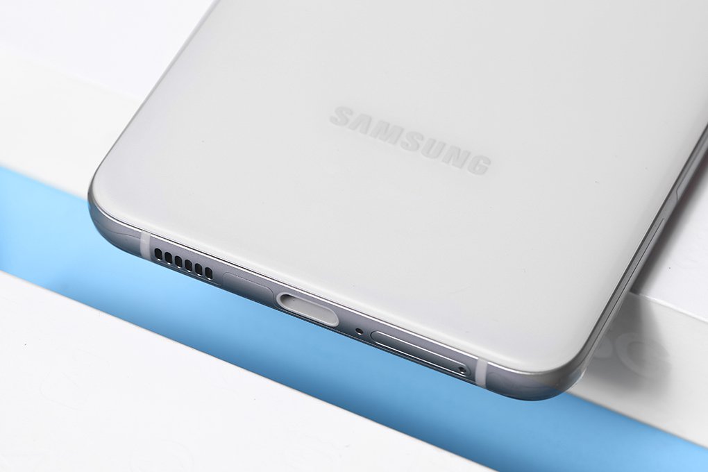 Điện thoại Samsung Galaxy S21 FE 5G (8+256G) G990E Trắng Flora