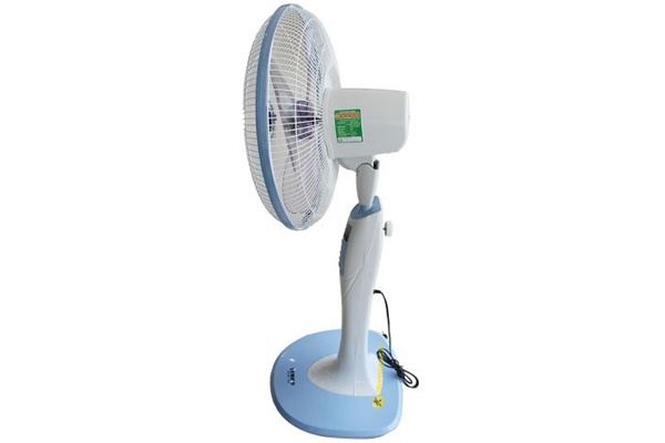 Quạt đứng Senko DR888