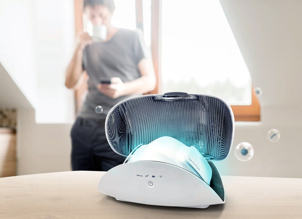 Hộp đựng khẩu trang lọc không khí LG PWKAUW01