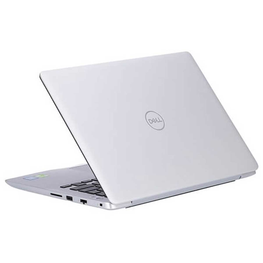 Laptop DELL Inspiron 3481 030CX1
