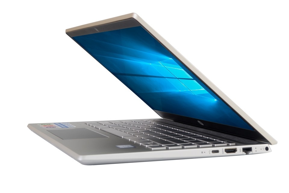Laptop HP Pavilion 14-ce1014TU 5JN05PA