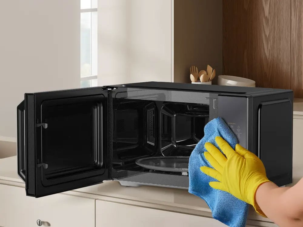 Lò vi sóng mặt gương 26L Toshiba MW3-EM26PE(BM)VN