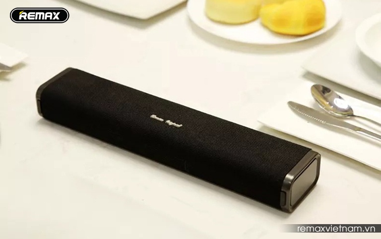 Loa Bluetooth Remax Fabric Series Wireless Speaker RB-M33 black - BH 30 ngày