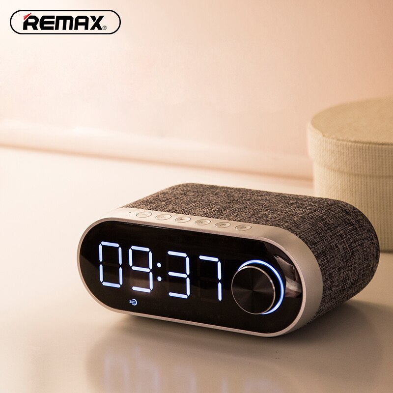Loa Bluetooth Remax RB-M26 Bạc