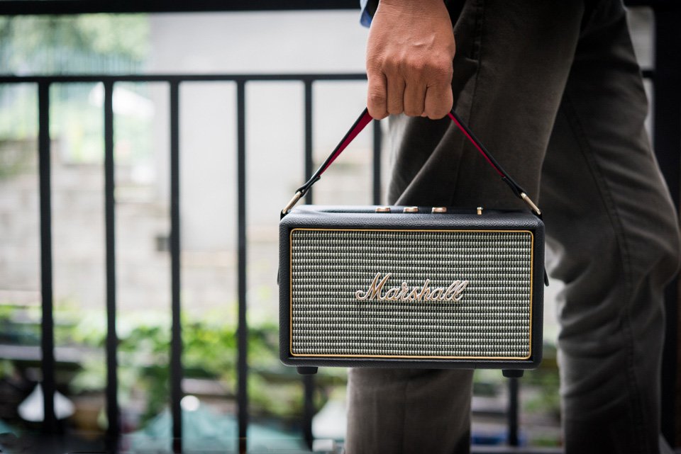 Loa di động bluetooth Marshall Kilburn
