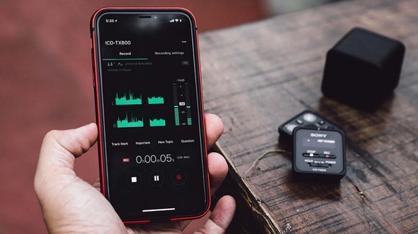Máy ghi âm Sony KTS ICD-TX800 -có điều khiển từ xa