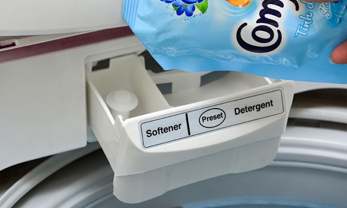 Máy giặt 10 Kg Toshiba B1100GV(WM) lồng đứng, nắp màu xám bạc
