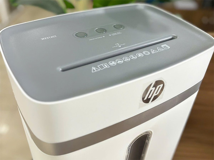 Máy hủy tài liệu HP W2312CC (Hủy sợi/ 12 Tờ/lần/ A4/A5, dung tích 23L, động cơ DC)