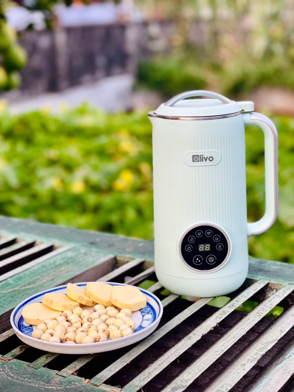Máy làm sữa hạt Olivo CB400 Pro