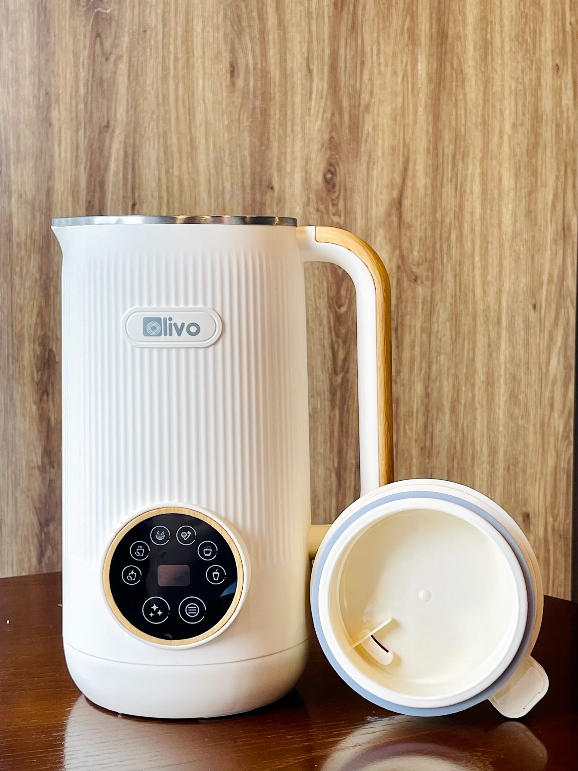 Máy làm sữa hạt Olivo CB400 Pro