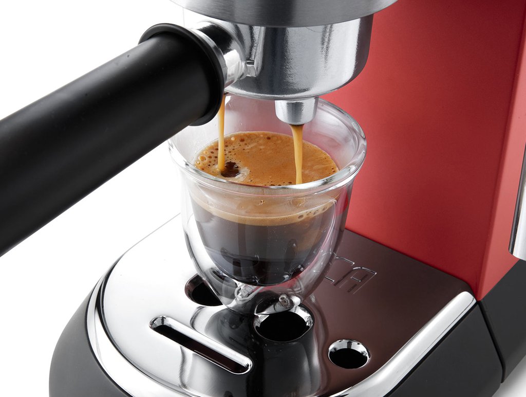 Máy pha cà phê De'Longhi EC685.R