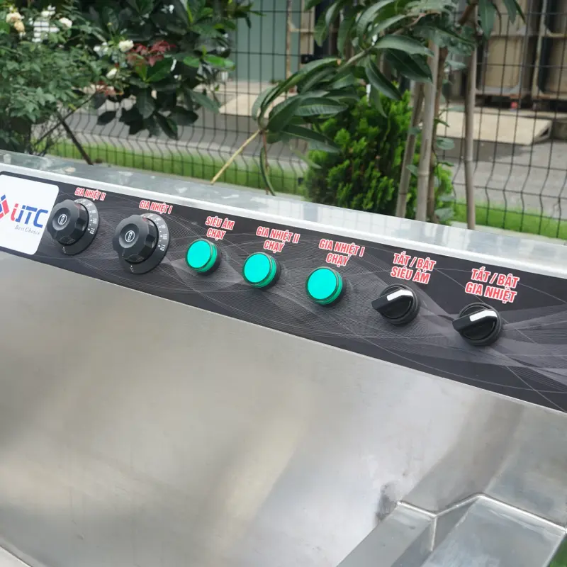 Máy rửa bát siêu âm UTC 2000HD