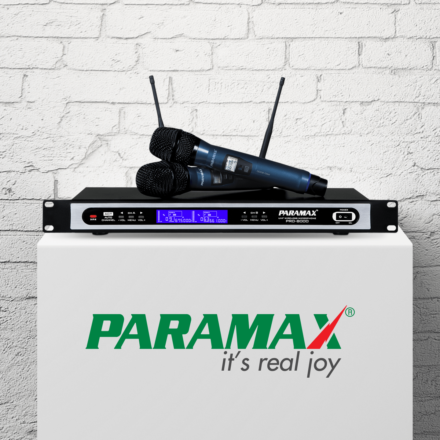 Micro không dây Paramax Pro-8000 new
