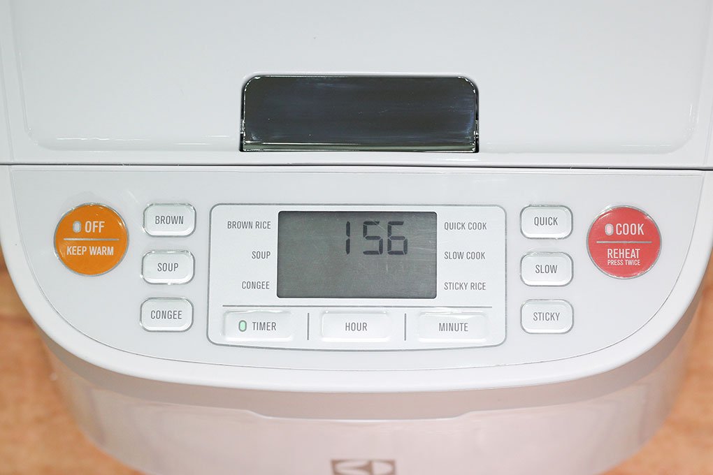 Nồi cơm điên từ Electrolux 1.2L ERC6503W