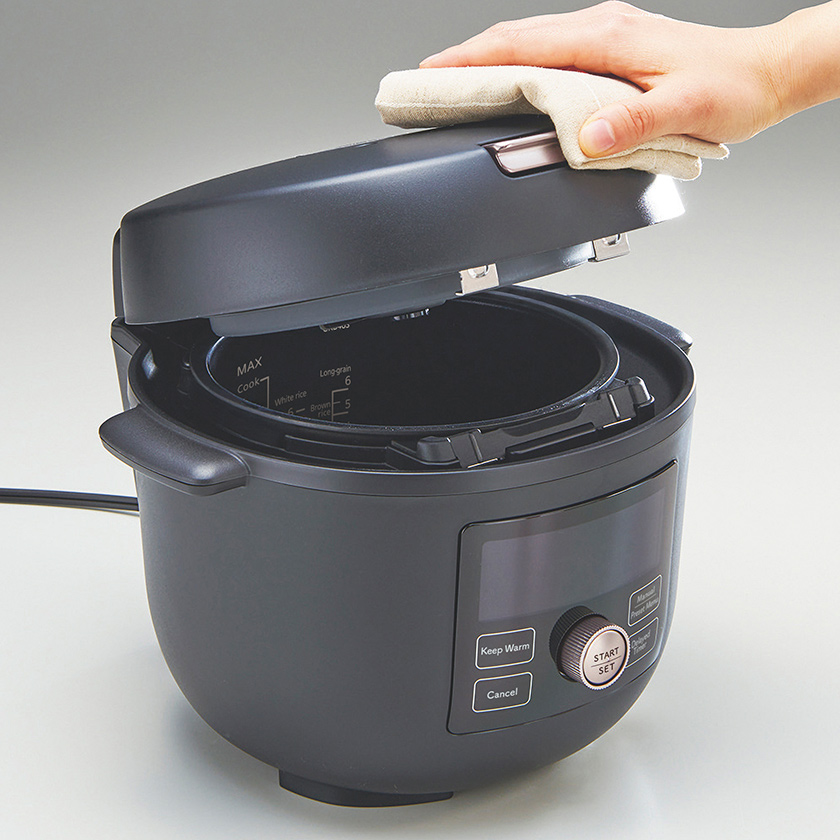 Nồi áp suất điện tử 2,5L Tiger COK-B40W-Japan