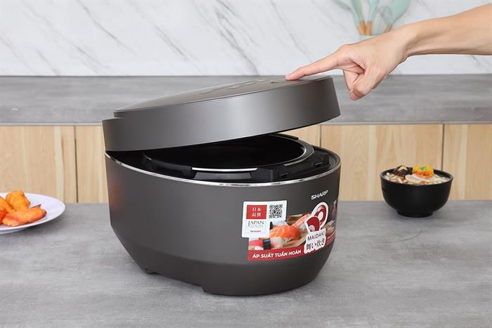 Nồi cơm áp suất đ.tử cao tần 1,8L Sharp KS-XW181V-S