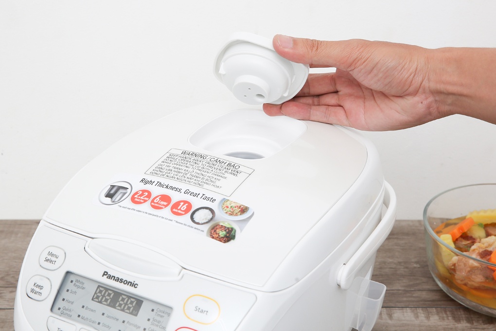 Nồi cơm điện tử 1L Panasonic 1L SR-CL108WRA/M