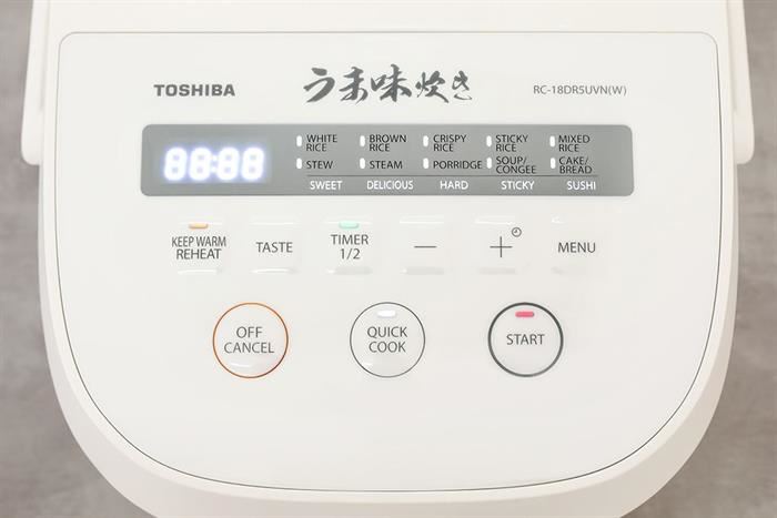 Nồi cơm điện tử 1,8L Toshiba RC-18DR5UVN(W)