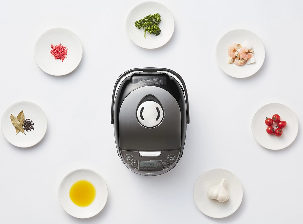 Nồi cơm điện tử cao tần 0,5L Tiger JPF-A55W-Japan