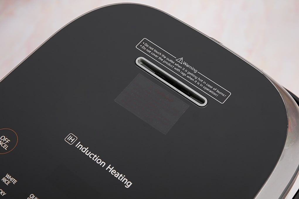 Nồi cơm điện tử cao tần 1.8L Toshiba RC-18IP1PV