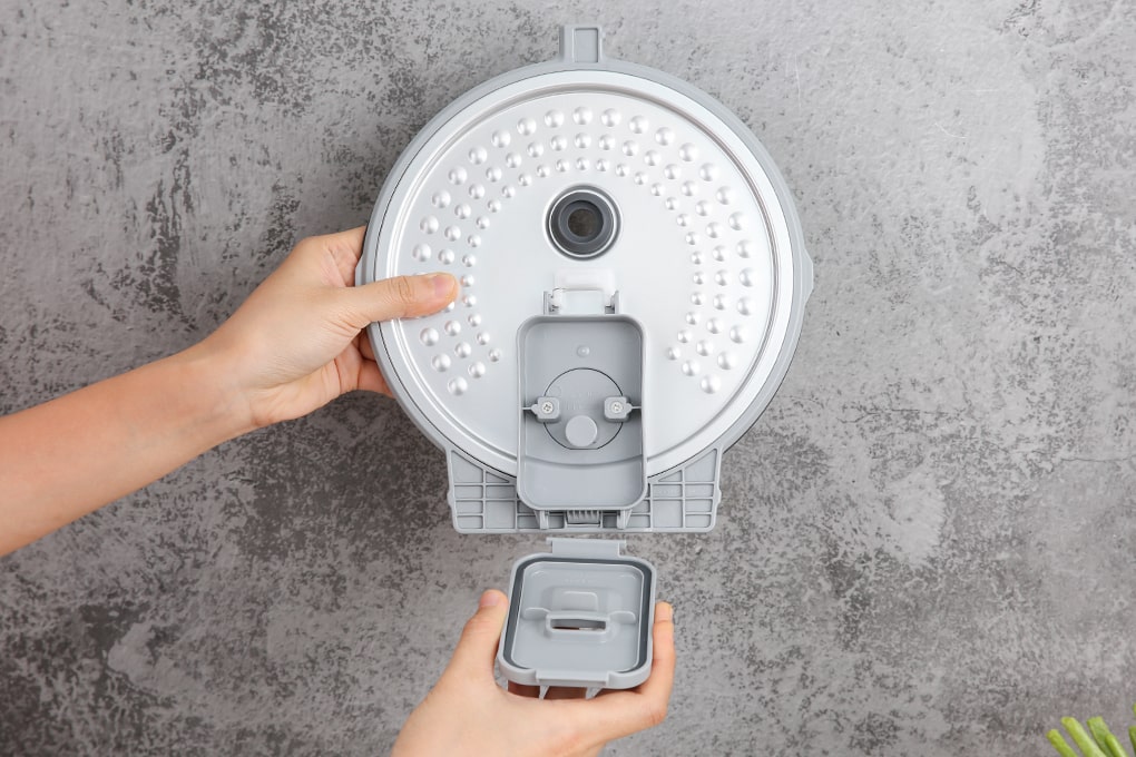 Nồi cơm điện tử cao tần 1L Toshiba RC-10IP1PV