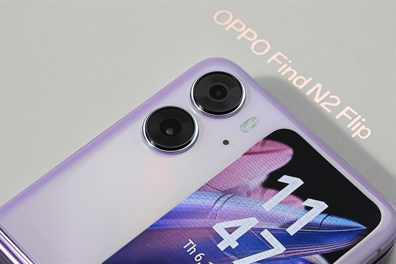 Oppo Find N2 Flip