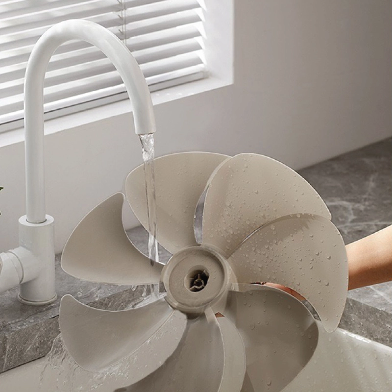 Quạt cây thông minh 7 cánh Roler RF-7124A Mầu trắng (Điều khiển từ xa)