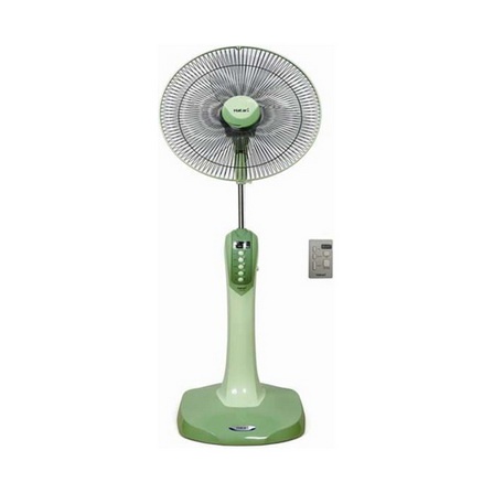 Quạt đứng có điều khiển từ xa Hatari HD-P16R3