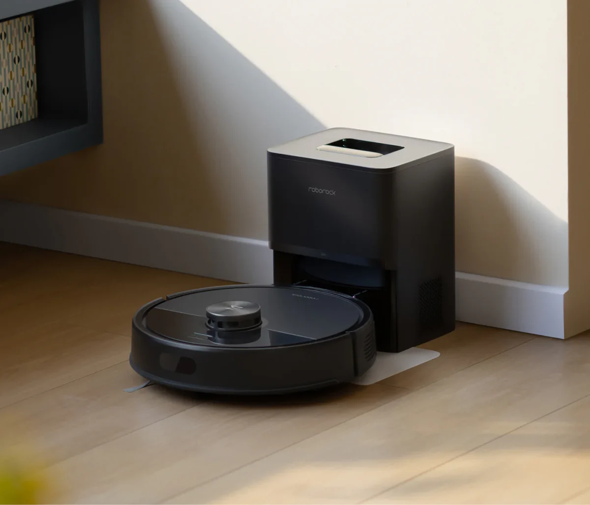 Robot hút bụi lau nhà Roborock Q7 TF+ Đen