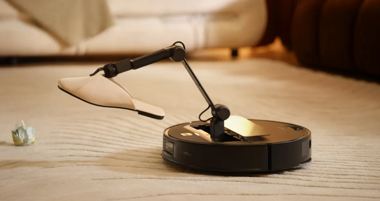 Robot hút bụi lau nhà Roborock Saros Z70 Đen