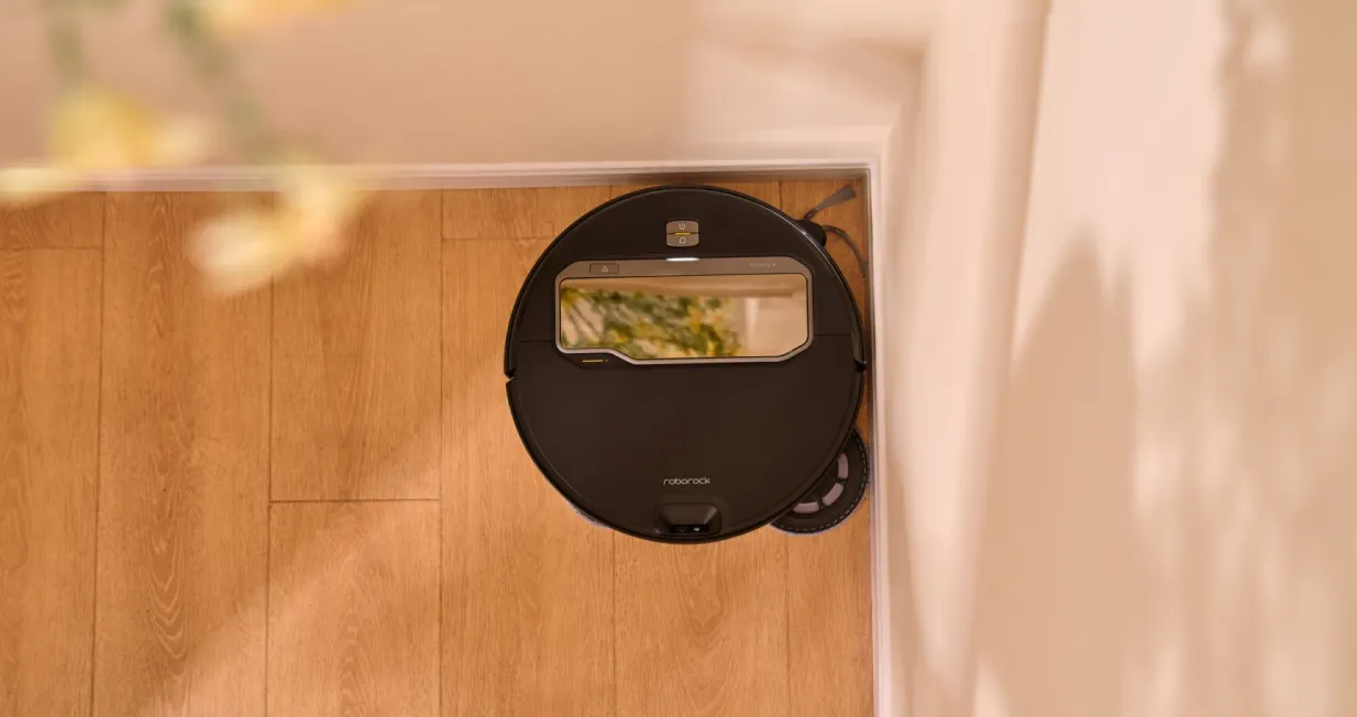 Robot hút bụi lau nhà Roborock Saros Z70 Đen