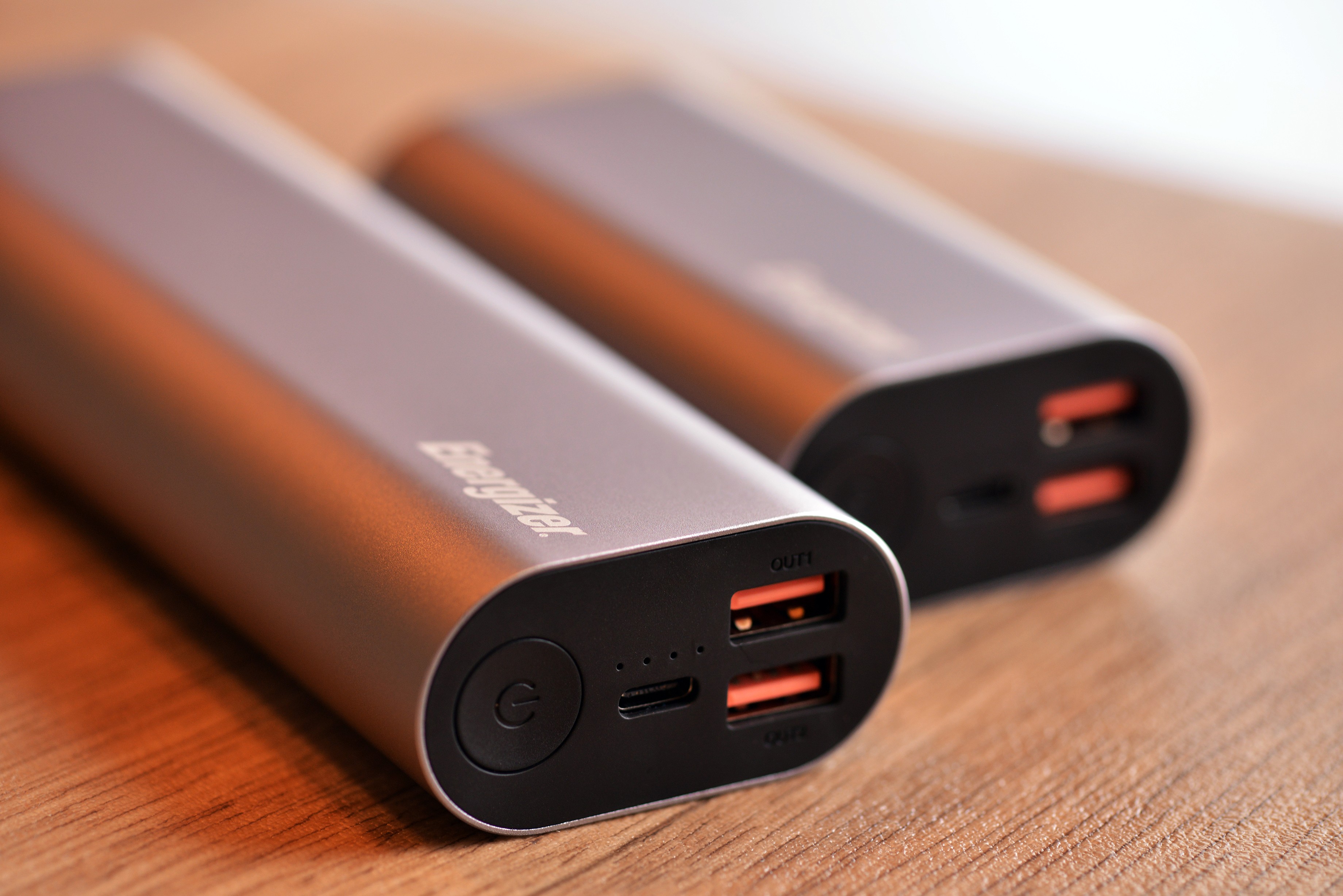 Sạc dự phòng Energizer 10,000mAh/3.7V Li-iOn - UE10028PQGY